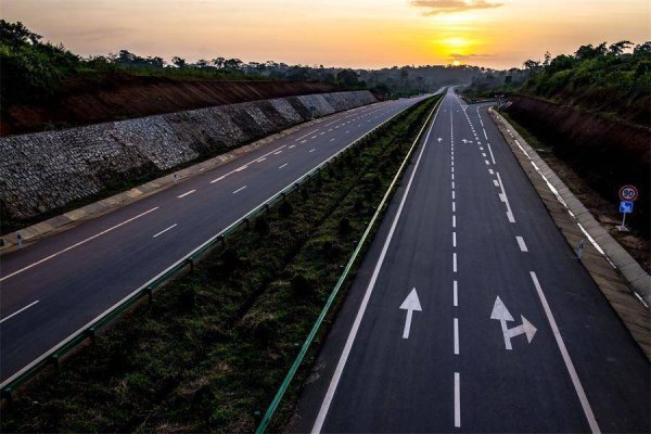 策略资本 喀麦隆雅杜高速公路：梦想照进现实